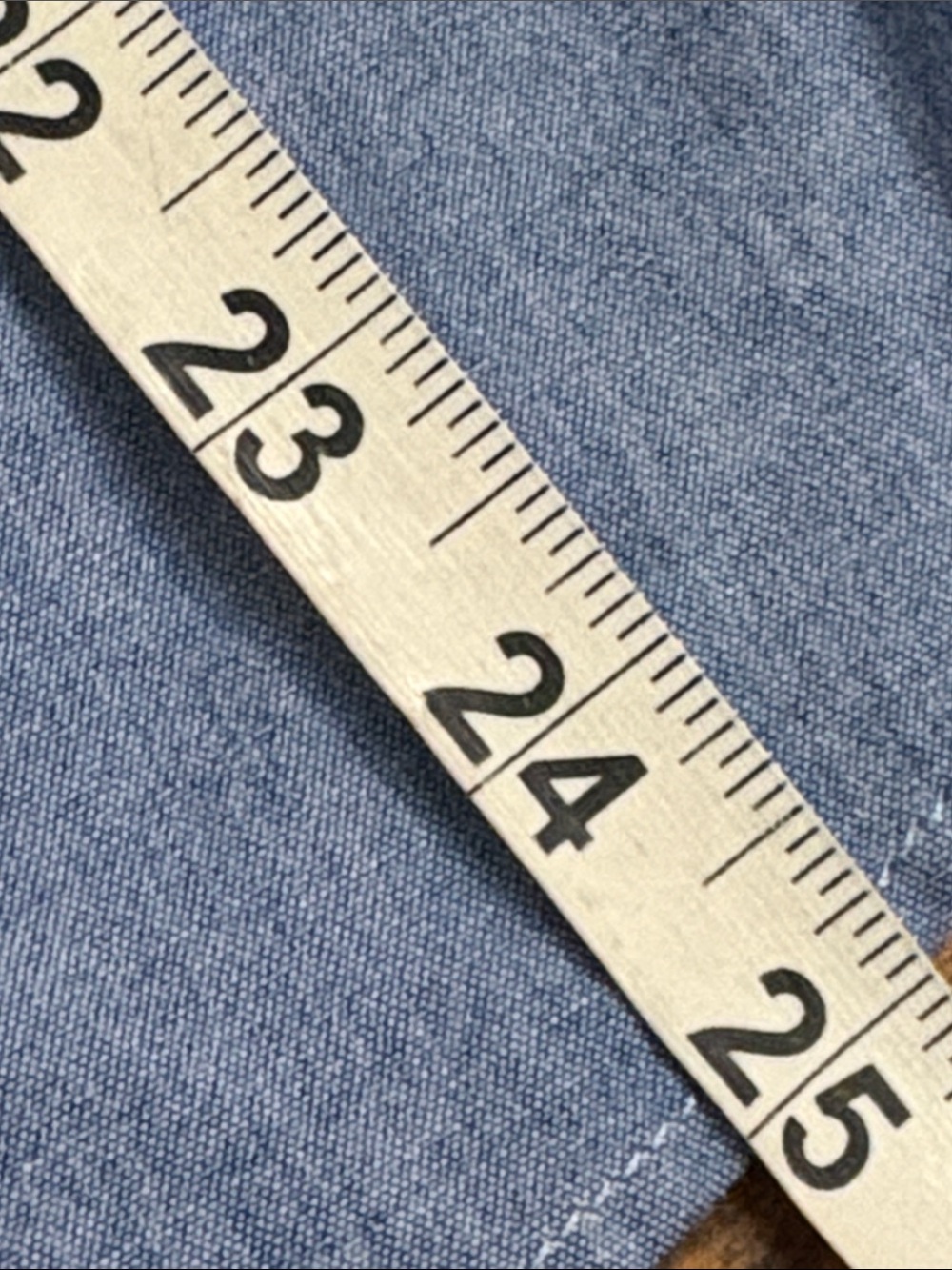 J McLaughlin Light Blue Button-Down Chambray Shirt women’s size medium - Picture 10 of 10